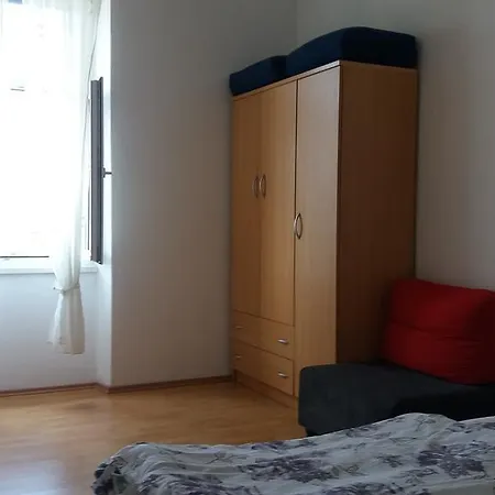 Apartman Viribus