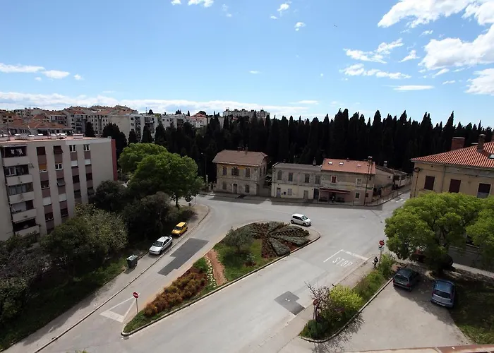 Apartament Viribus *